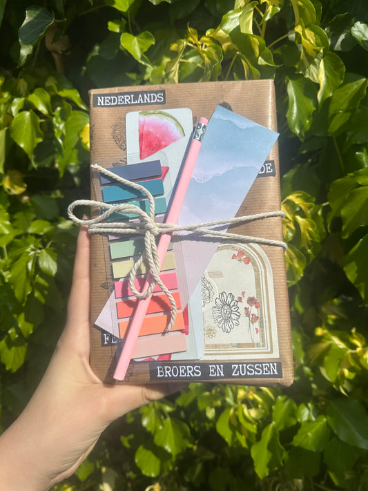 Blind Book Date #10 NL summer vibes