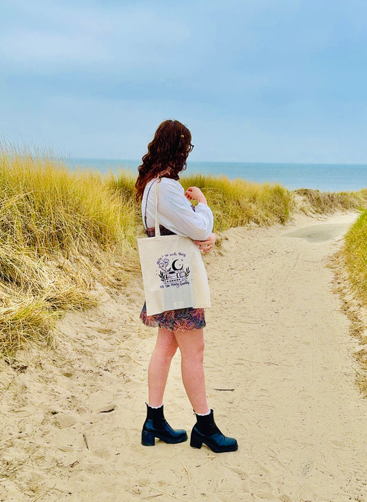 Tote Bag “No Such Thing as too many books”